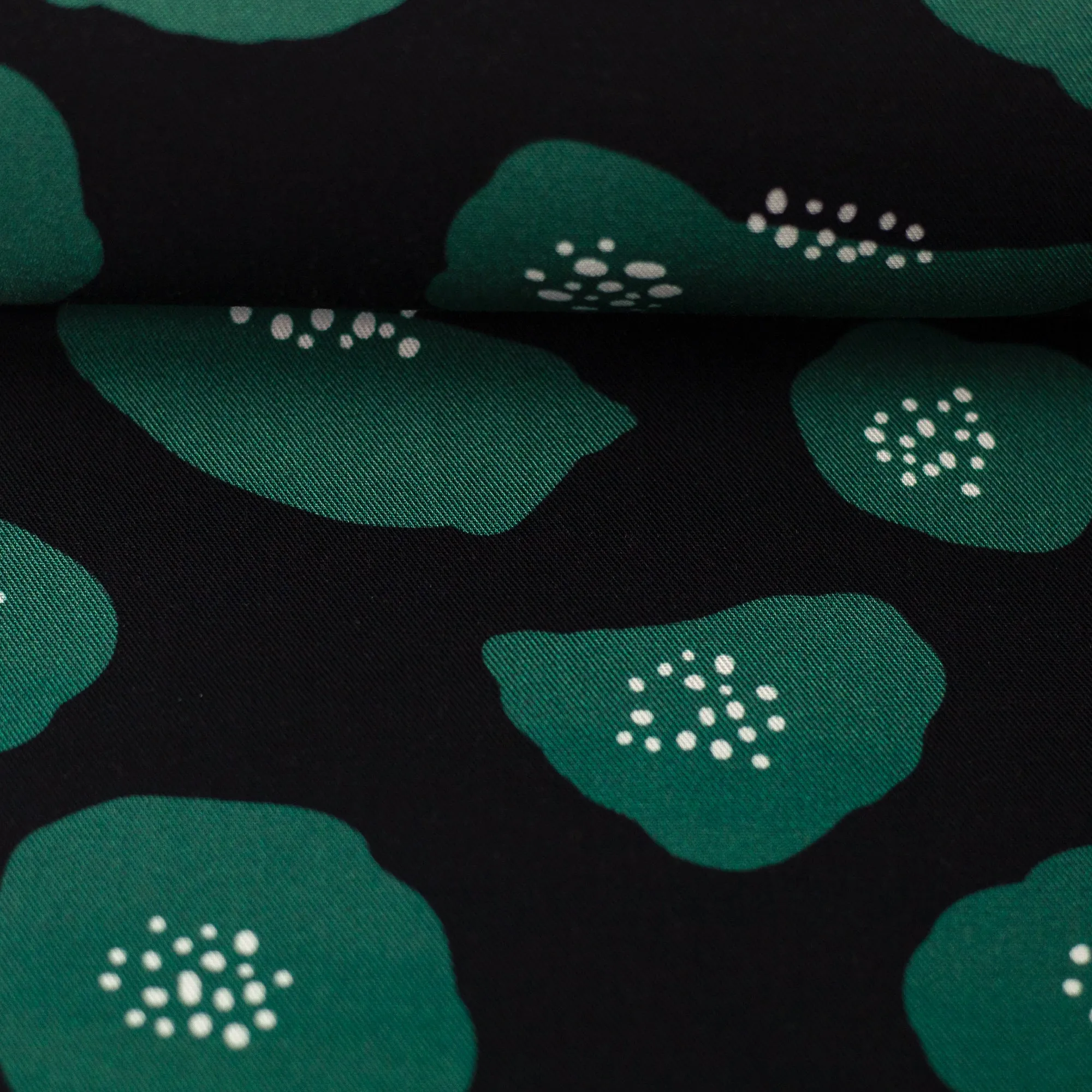 Black Blossom-Viscose-Sage