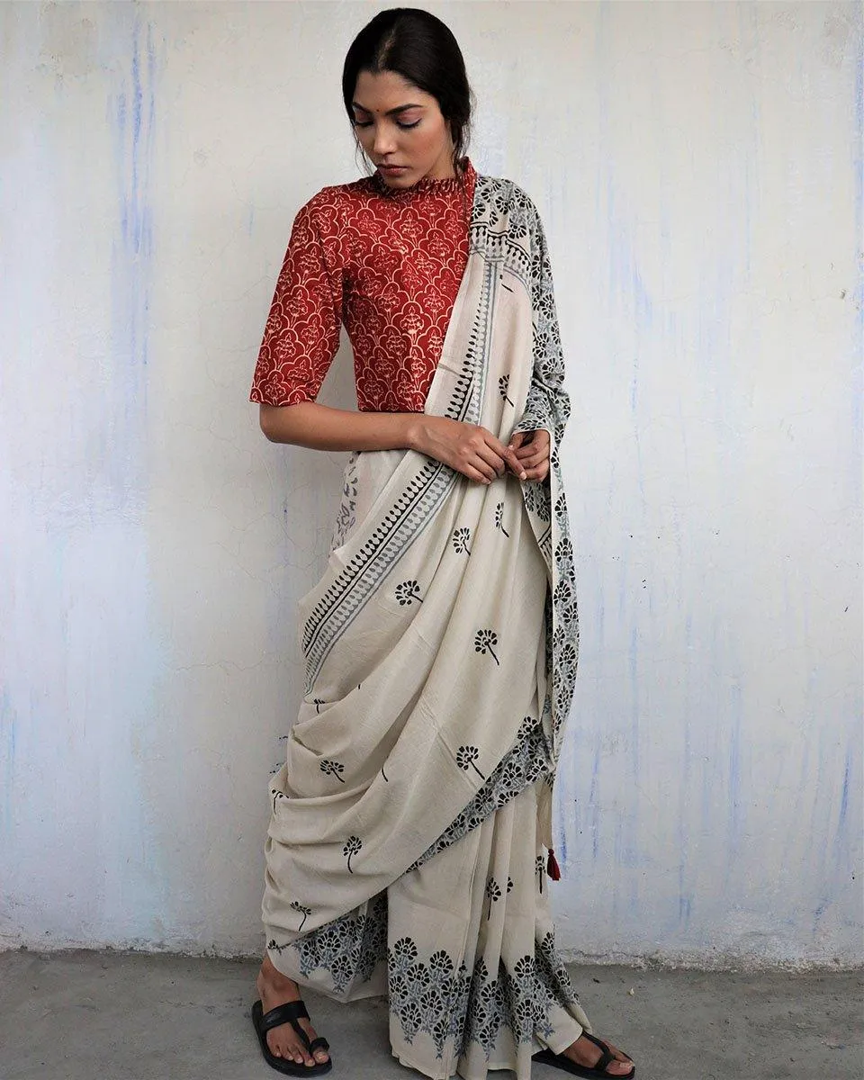 Ivory Grey Block Printed Cotton Mul Saree - God