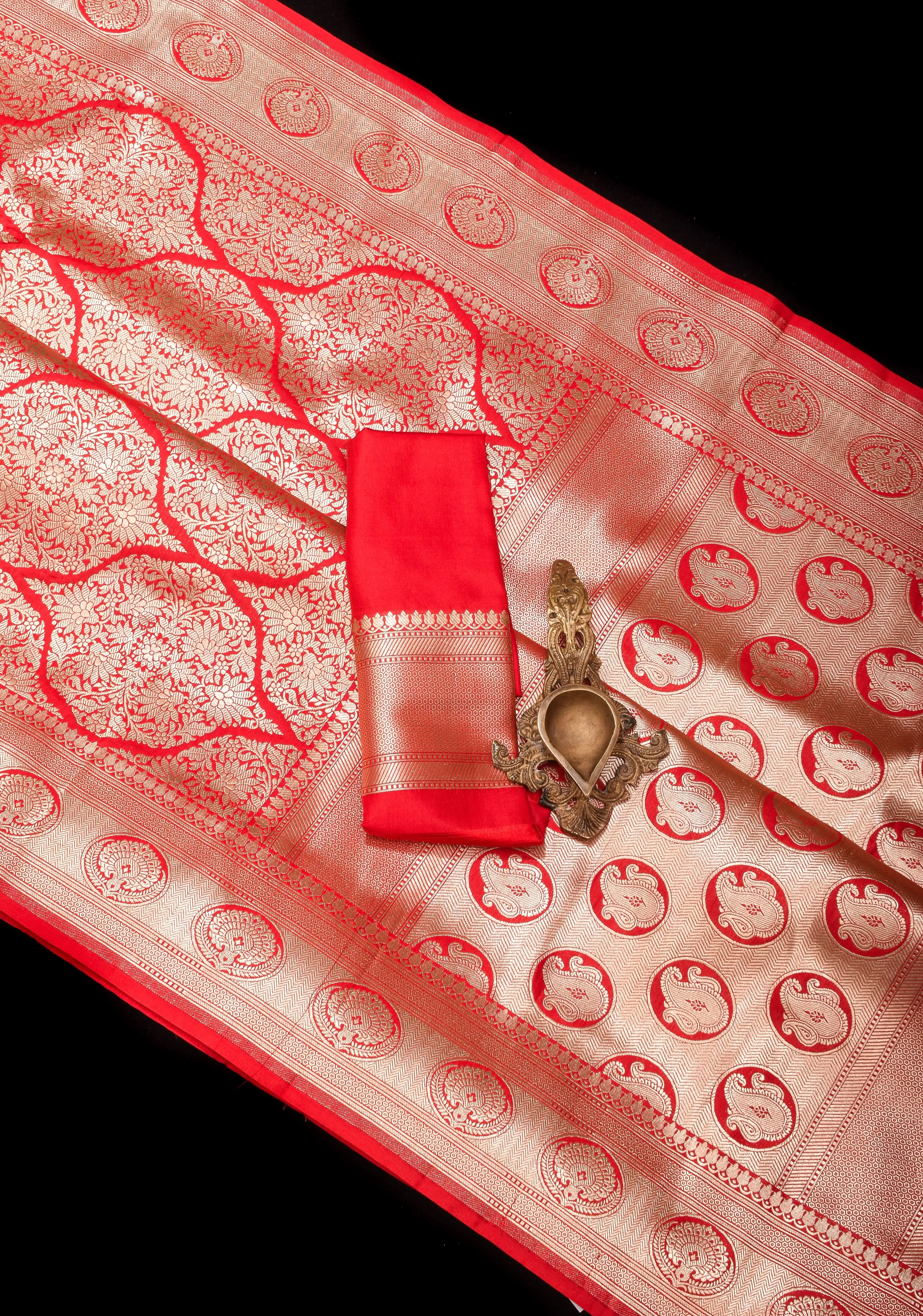 Magnificent Banarasi Katan Silk saree in Red with Persian Trellis Jaal  | SILK MARK CERTIFIED