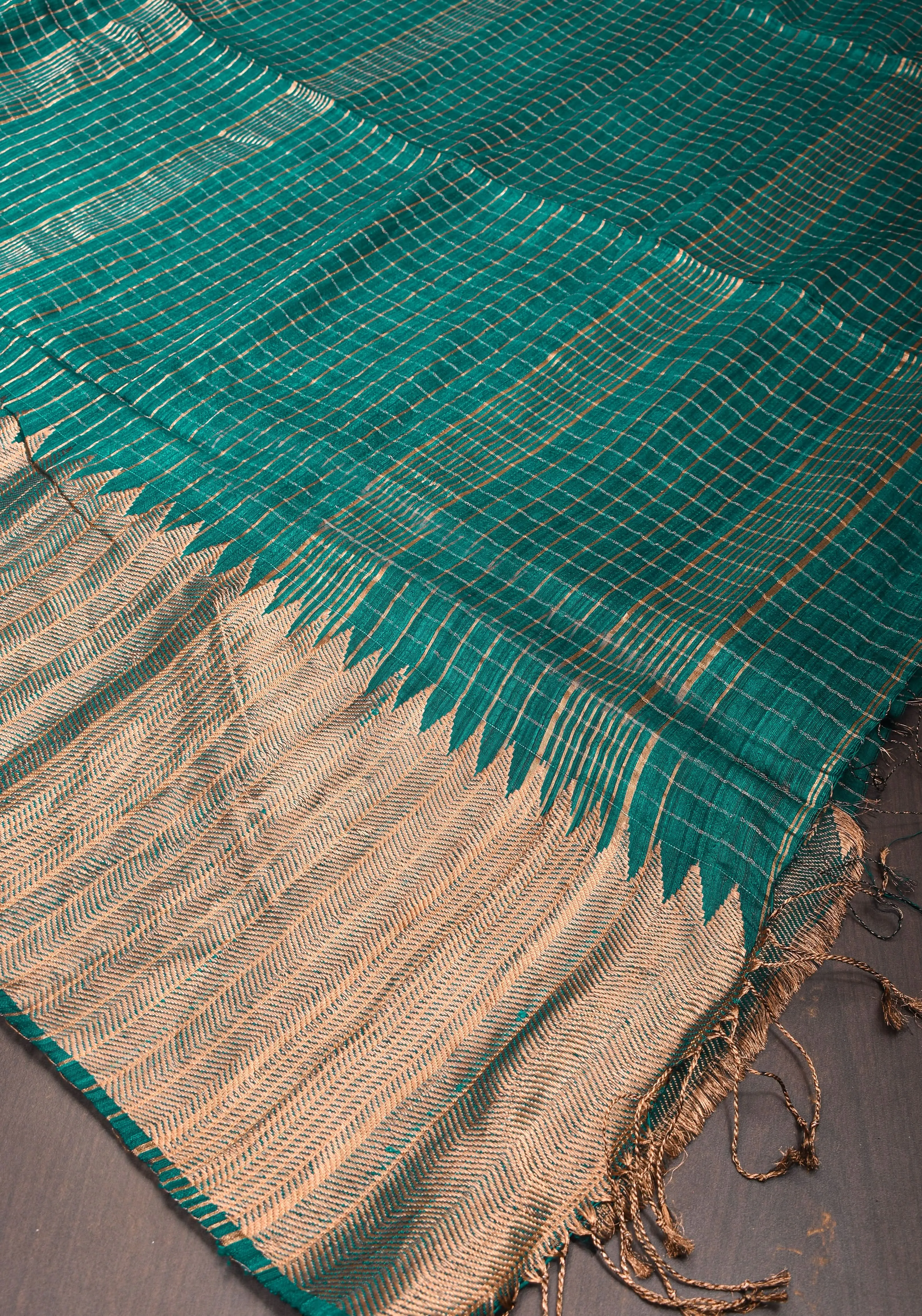 Matka Silk Saree in Green with Zari Checks and Wide Zari Temple Border | SILK MARK CERTIFIED