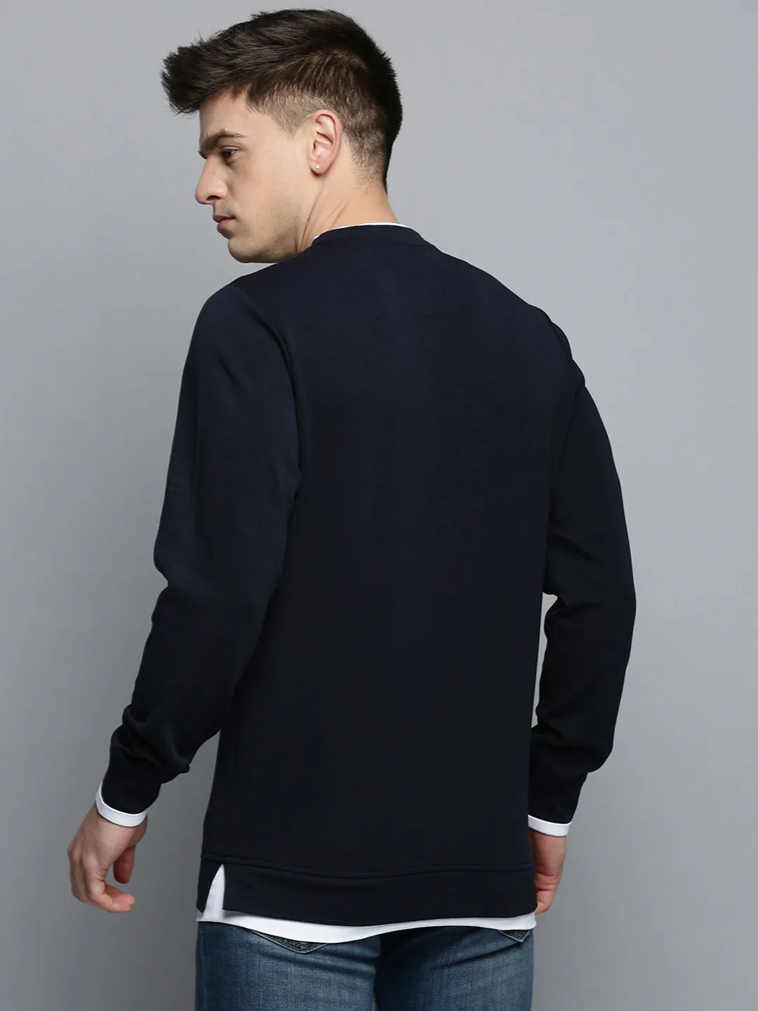 Men Navy Solid Casual Sweatshirt