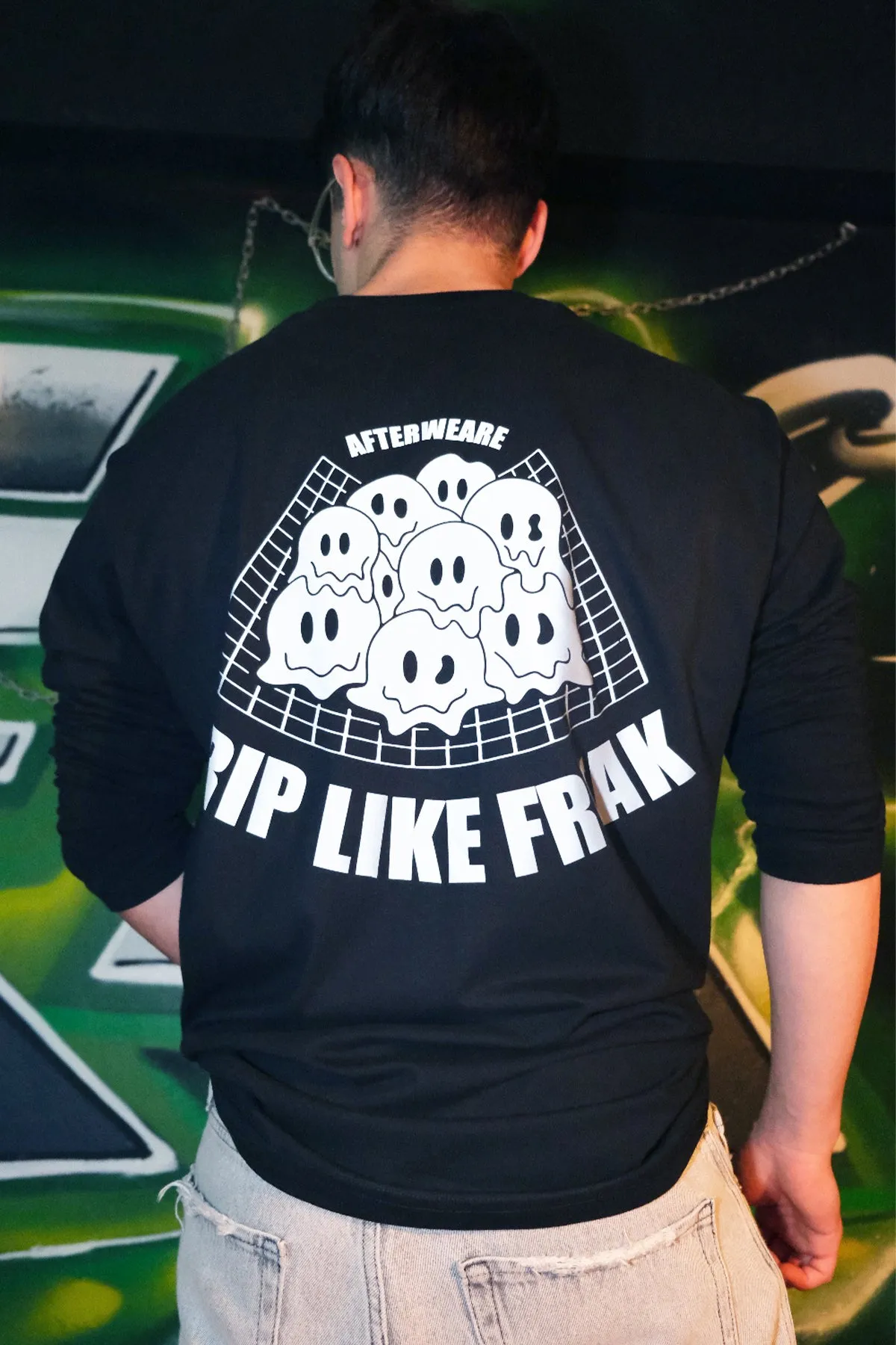 Relaxed Fit Siyah Uzun Kollu Tişört 'TRIP LIKE FREAK' REFLECTIVE